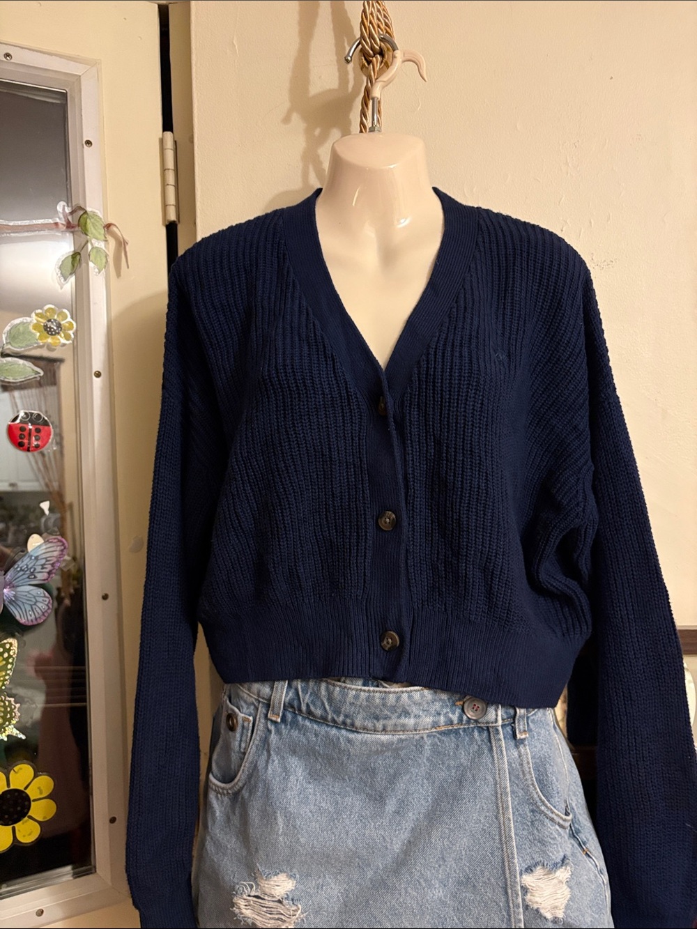 TNA Navy Cropped Button-Front V-Neck Cardigan